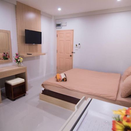 Tn Thanyawit Nakhon Ratchasima Extérieur photo