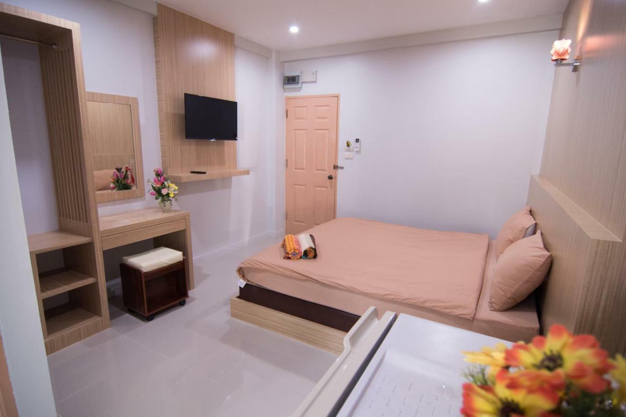 Tn Thanyawit Nakhon Ratchasima Extérieur photo
